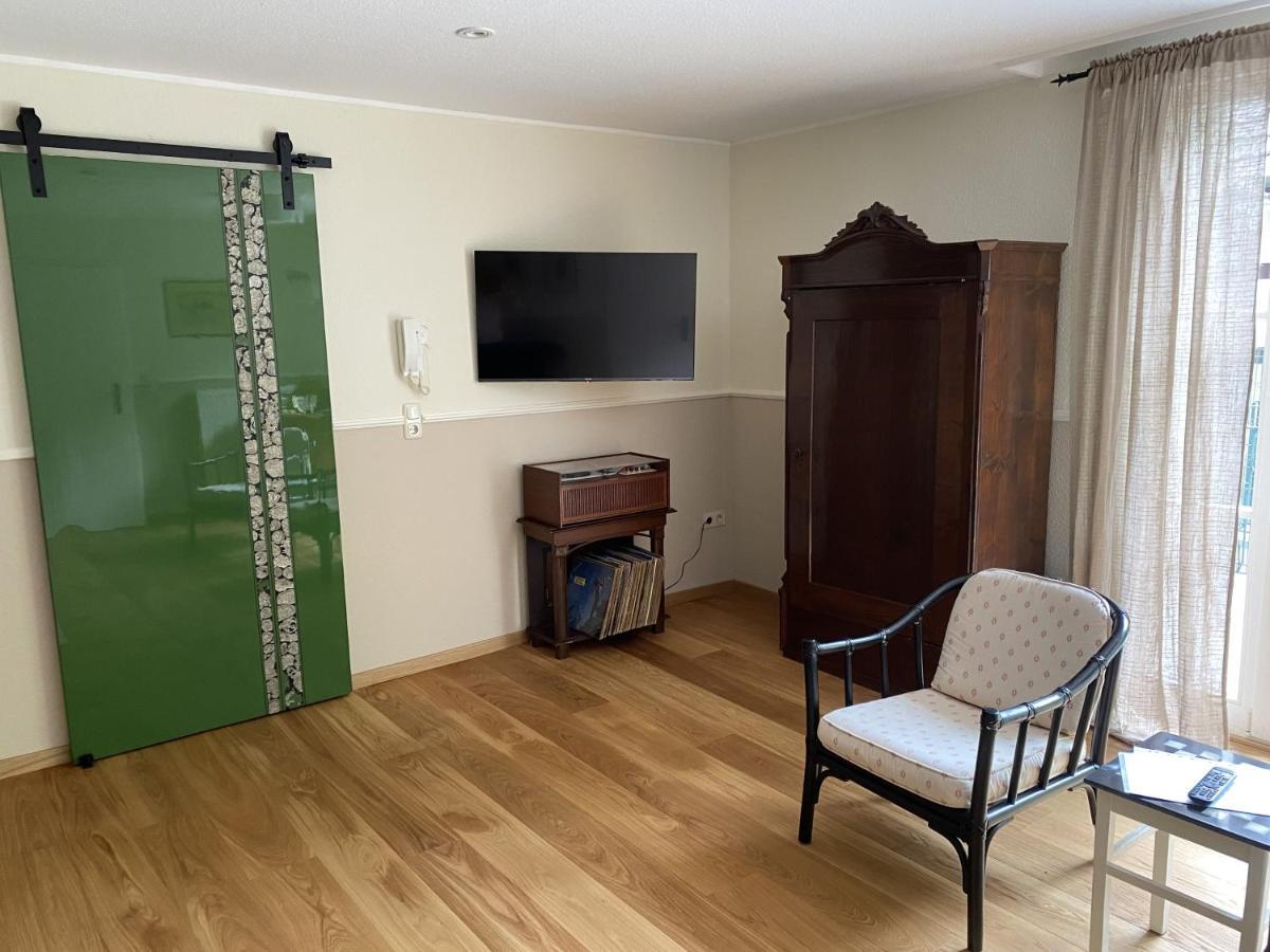 Eine Gemuetliche Ferienwohnung Mit Garten Бад Карлхафен Екстериор снимка